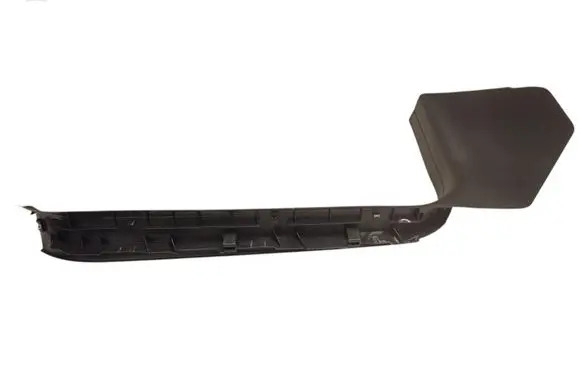 Front sill trim cover