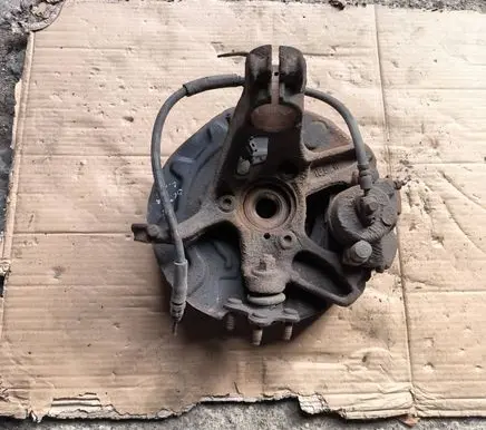 Skoda Octavia Mk3 (5E) Front wheel hub