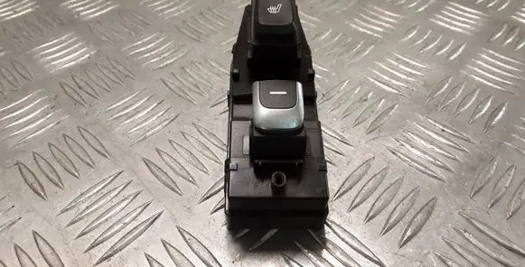 KIA Sportage Electric window control switch 93580F1020