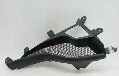 Ferrari FF Front bumper upper radiator grill 81899310