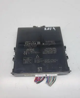 Toyota RAV 4 (XA50) Keyless (KESSY) go control unit/module 8999042170