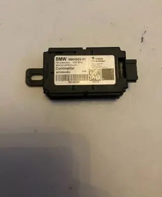BMW 8 G15 Antenna control unit 9864933 A2C96549602