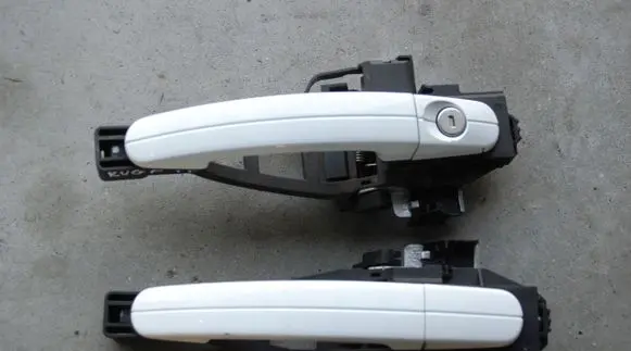 Ford Kuga II Loading door exterior handle/bracket 163KM