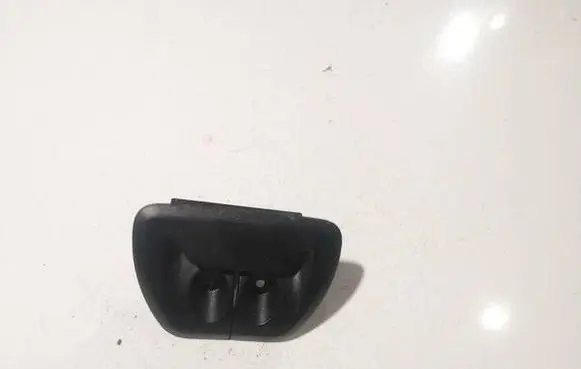Volkswagen PASSAT B6 Rear seat side bottom trim 7119399