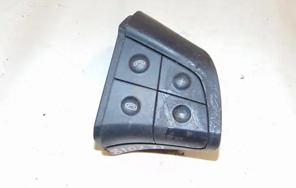 Mercedes-Benz B W245 Steering wheel buttons/switches A1698207910