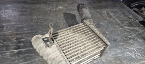 Audi TT Mk1 Intercooler radiator 8L9145805