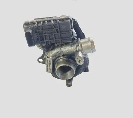 Peugeot 607 Turbo 4U3Q6K682BL 6NW008412