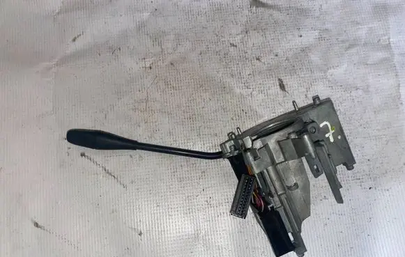 Mercedes-Benz CLS C219 Cruise control stalk a1715402445 1715402445