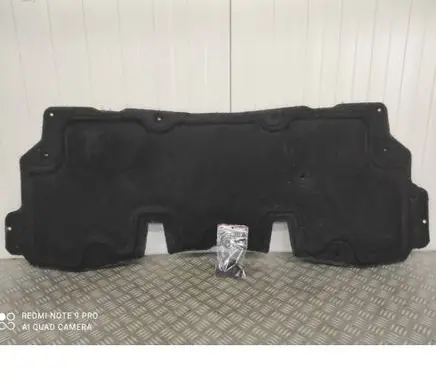 Nissan Qashqai Engine bonnet/hood sound/heat insulation 