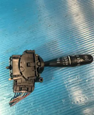 Toyota Corolla E120 E130 Wiper control stalk 1A830 173699