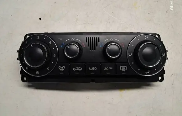 Mercedes-Benz CLK A209 C209 Climate control unit A203301785