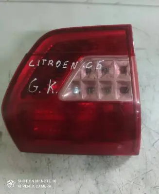 Citroen C5 Tailgate rear/tail lights 9681074380