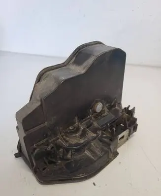 BMW 5 E60 E61 Front door lock 7154628