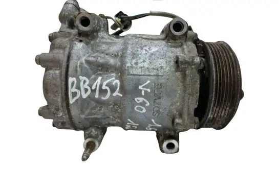 Volvo V60 Air conditioning (A/C) compressor (pump) 31348213 3384011145
