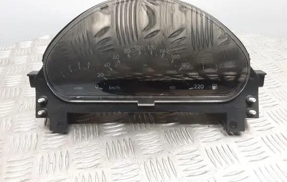 Mercedes-Benz A W168 Speedometer (instrument cluster) A1685403911