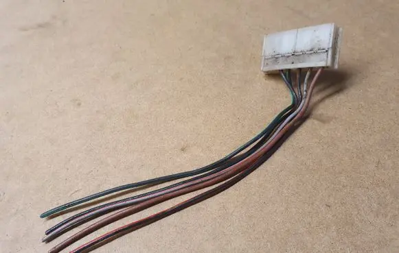 Volkswagen Jetta I Other relay 161945247