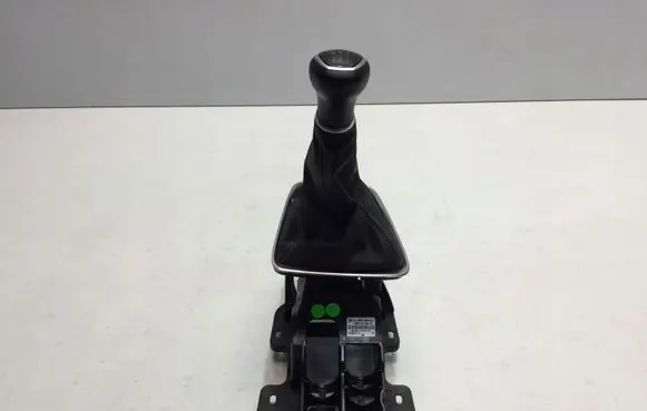 Opel Corsa F Gear shifter/selector 9824124780