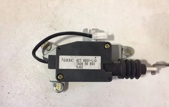 Mazda Xedos 9 Tailgate boot lock/latch motor TA0456890