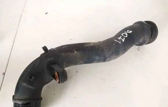 Toyota Avensis Verso Intercooler hose/pipe 1736227030 17362-27030