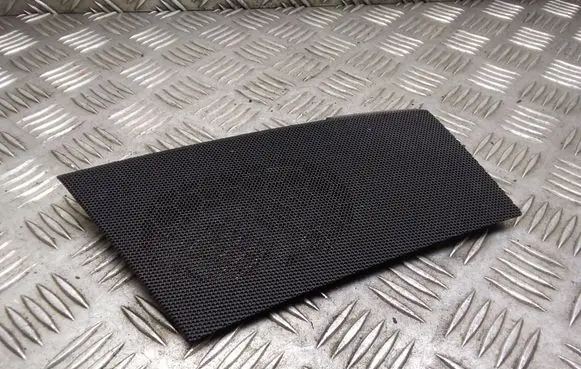 Side speaker trim/cover