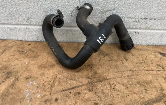 Mercedes-Benz Vito Viano W639 Engine coolant pipe/hose A6398324123 DBL625411 B6829