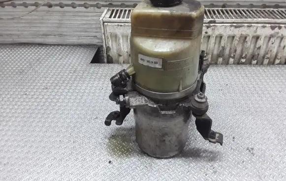 Ford Focus Electric power steering pump 4M513K514BD