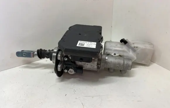 Master brake cylinder