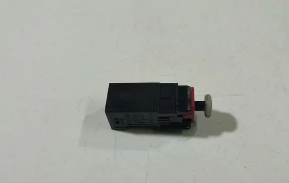 Opel Corsa D Brake pedal sensor switch 
