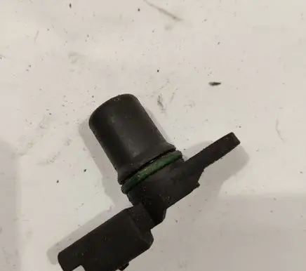 Renault Megane II Camshaft position sensor 8200033686