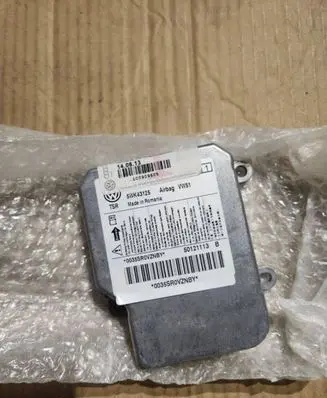Skoda Octavia Mk1 (1U) Airbag control unit/module 1C0909605 50121113 5WK43125
