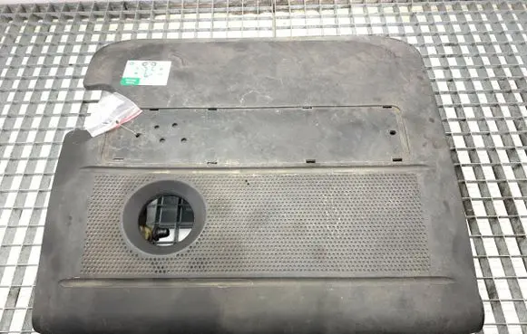 Volkswagen Golf V Air filter box 036129607DB