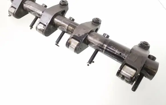 Volkswagen Golf V Camshaft 