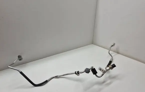 Air conditioning (A/C) pipe/hose