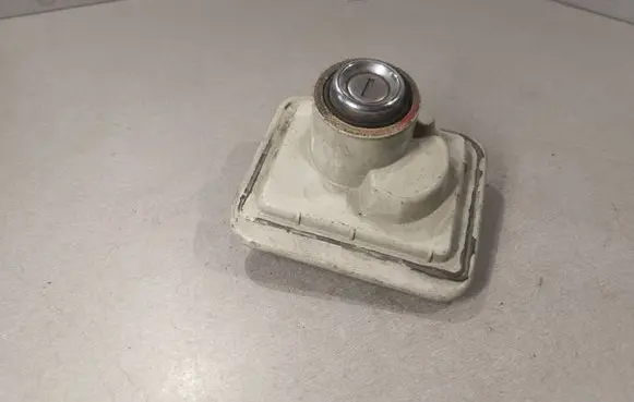 Audi 80 90 S2 B4 Tailgate exterior lock 