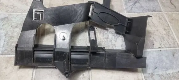 Rear door exterior handle/bracket
