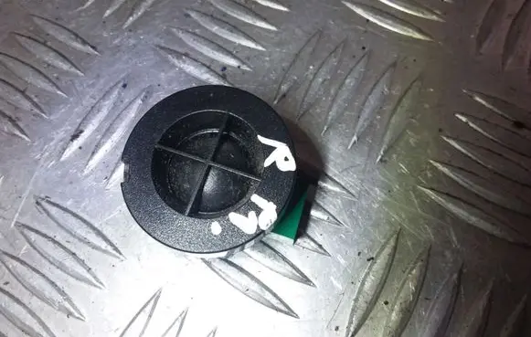 Front door high frequency speaker