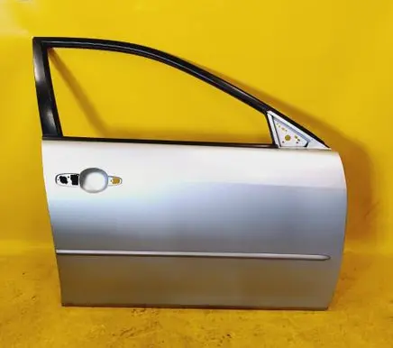 Mazda 6 Front door