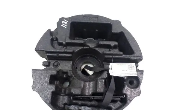 Mercedes-Benz R W251 Tool set A2518990061