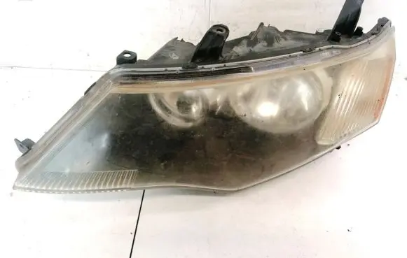 Mitsubishi Outlander Headlight/headlamp