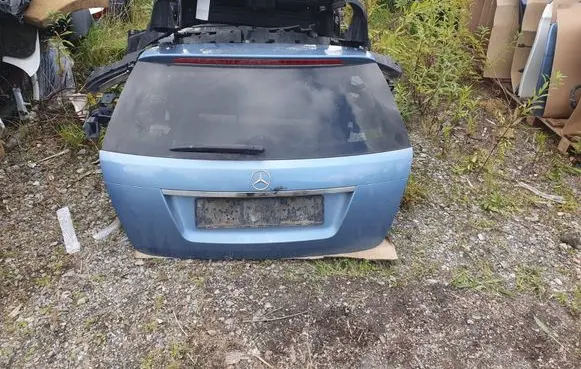 Mercedes-Benz C AMG W204 Truck tailgate 