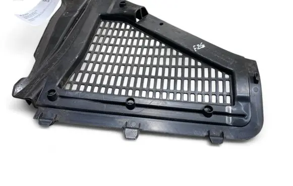 BMW X4 F26 Wiper trim 9184005