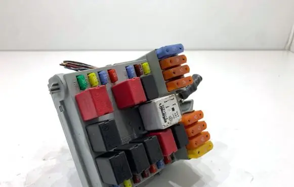 Fiat Croma Fuse box set 51738102