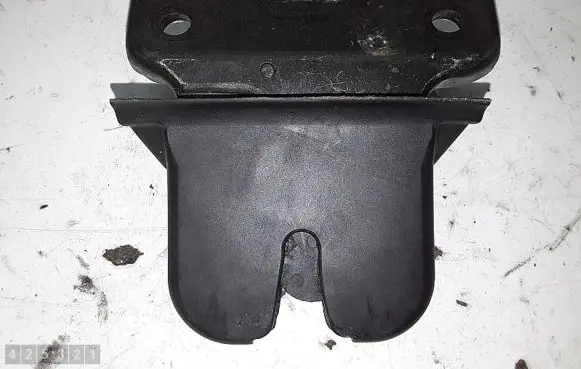 Audi A3 S3 8L Tailgate/trunk/boot lock/catch/latch