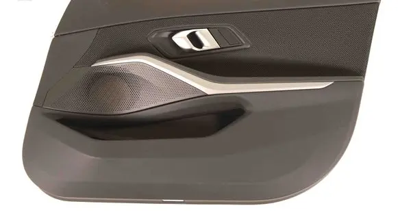 BMW 3 G20 G21 Front door card panel trim