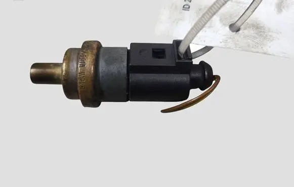 Volkswagen PASSAT B6 Coolant temperature sensor 06A919501A