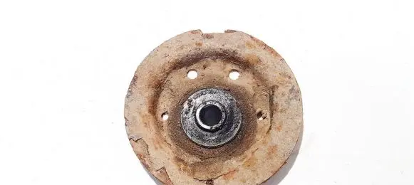 Toyota Avensis T250 Coil spring mount 