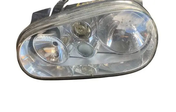 Volkswagen Golf IV Headlight/headlamp 1J1941016C