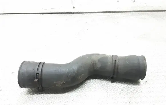 Volkswagen Polo IV 9N3 Intercooler hose/pipe