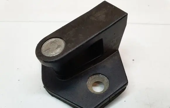 BMW 5 E39 Front door lock loop/hook striker 8176350