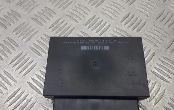 Seat Cordoba (6L) Central body control module 6Q0959433E